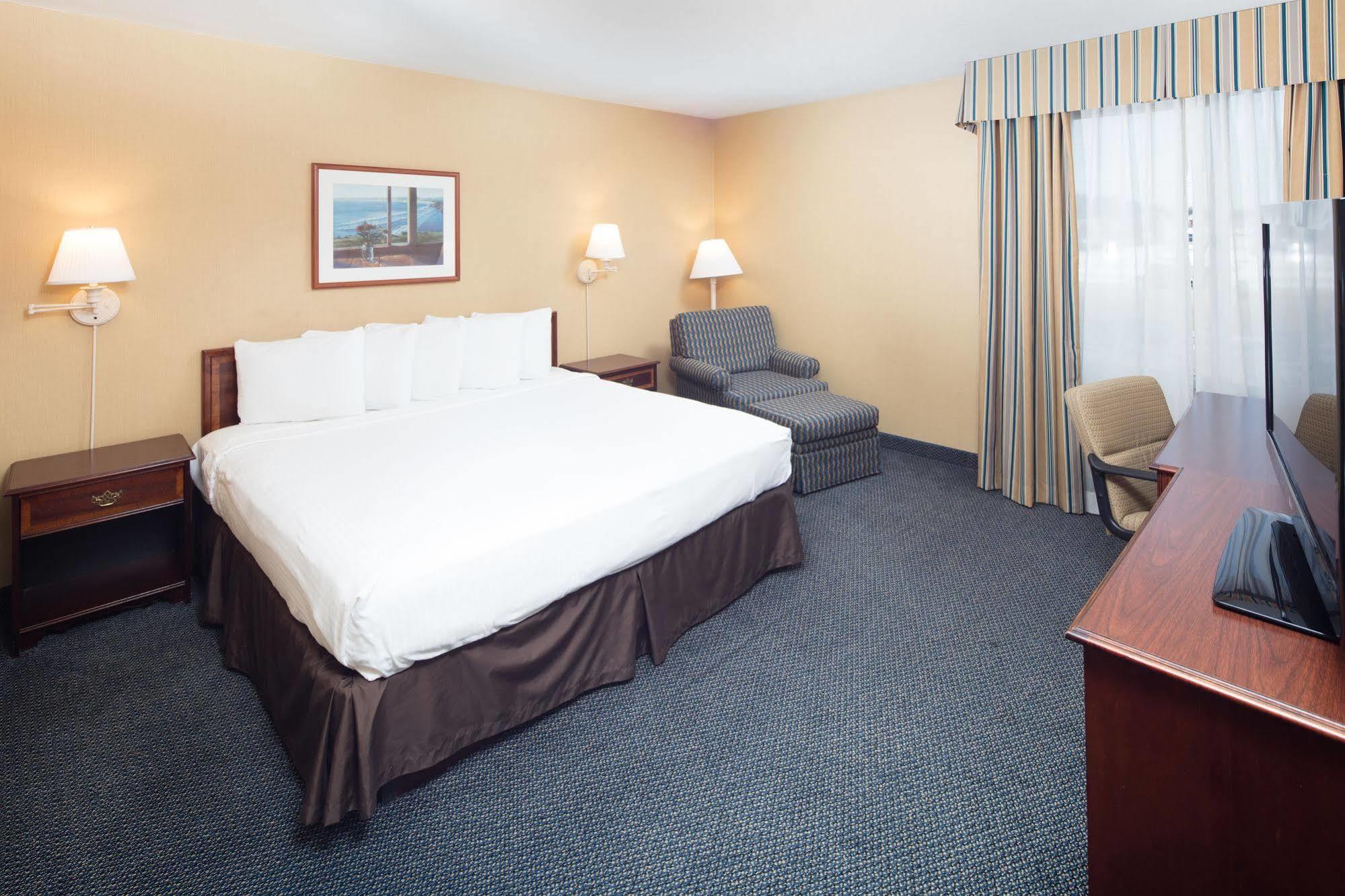 Red Lion Hotel & Conference Center - Seattle/Renton Ngoại thất bức ảnh